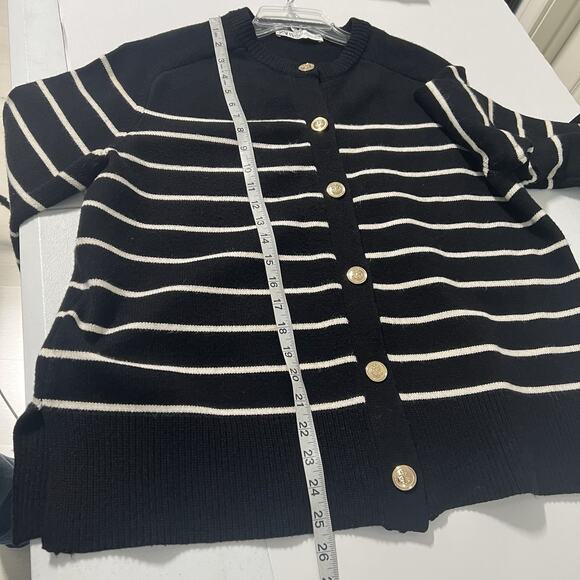 Zara Women's Lady Knit Cardigan Large Gold Buttons Black Ivory Striped Career - Picture 10 of 11